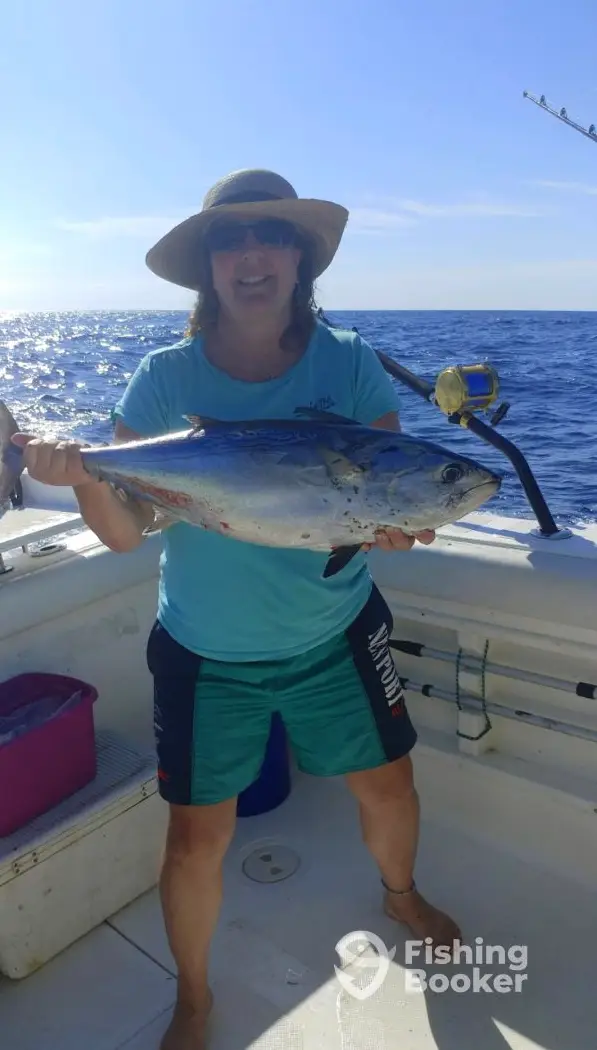 Seabbatical Charters – nearshore / Offshore charter image 3