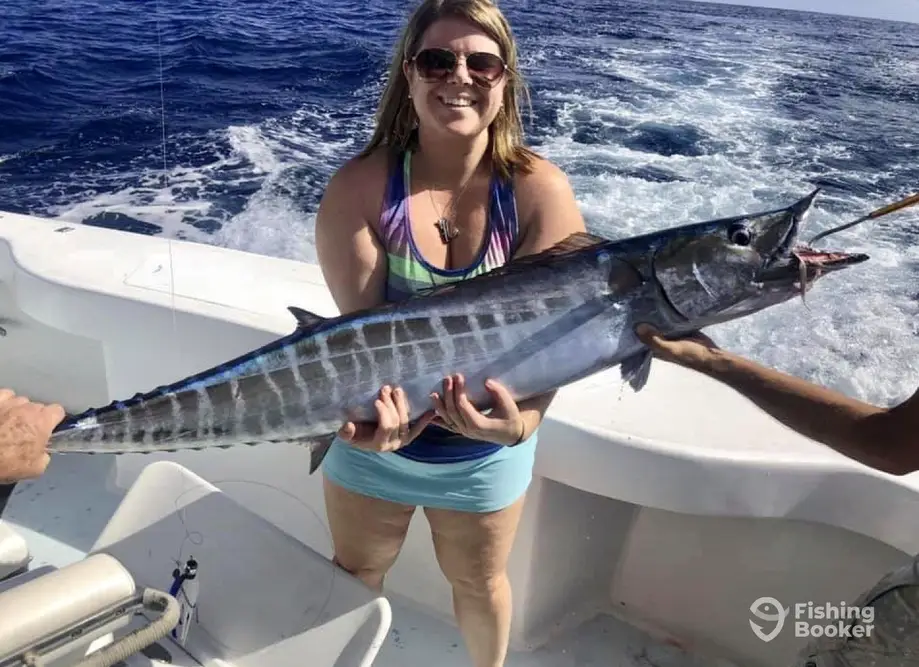 Wet N Wild Sportfishing charter image 2