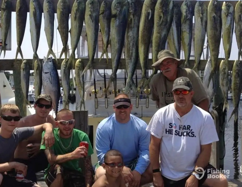 Wet N Wild Sportfishing charter image 5
