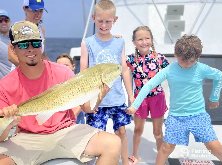 Calabash Fishing Fleet – Cyclone charter image 5